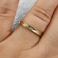 AAA Pierścionek stal chirurgiczna średnica 18 mm cyrkonia