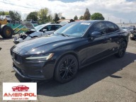 Volvo S60 2023 VOLVO S60 PLUS 2.0 Benzyna 247KM