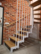 Schody zabiegowe -balustrady kute