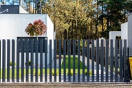 Ogrodzenie grzebieniowe profile pionowe poziome palisadowe żaluzjowe