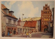 BARTOSZYCE. Fragment miasta, w głębi gotycka Brama Lidzbarska z XV w.