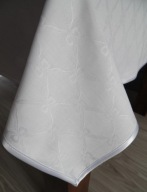 Obrus biały, bawełna satynowa, żakardowy, 140x220 cm Kokardki