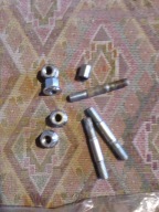 HONDA PANTHEON 125 2t szpilki sruby głowicy