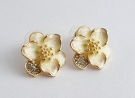 UROCZE KOLCZYKI EMALIA PERŁOWE KWIATKI