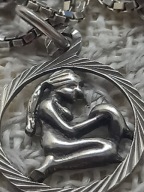 Stary naszyjnik srebrny ze znakiem zodiaku panna