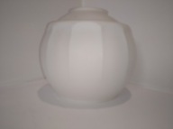 Fantazyjna iluminacja domowa tradycyjna ciepła atmosfera spod klosza