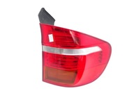 LAMPA PRAWA TYLNA PRAWY TYŁ W BŁOTNIK BMW X5 E70 7200818