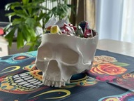 Miska / dekoracja w kształcie Czaszki na cukierki Halloween