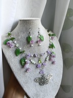 Naszyjnik fairycore - motyl, fioletowe kwiatki - stal, szkło, rękodzieło