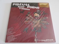 PIDŻAMA PORNO - Marchef W Butonierce