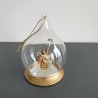 Szklana bombka artystyczna – złote łabędzie w kuli | dekoracja wisząca