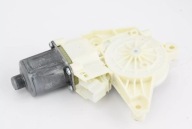 SILNICZEK SZYBY LEWY TYŁ A2048200542 MERCEDES C W204