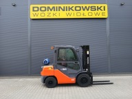 WÓZEK WIDŁOWY TOYOTA 02-8FGF30 2014R. LPG TRIPLEX WYNAJEM SPRZEDAŻ SERWIS