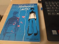 Niebieskie nitki Małgorzata Gutowska-Adamczyk