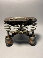 ZABYTKOWE SIODŁO SIEDZENIE. STARY ROWER. SKÓRA NA SPRĘŻYNACH.