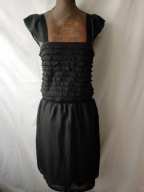 Sukienka koktajlowa czarna z falbankami - S/M