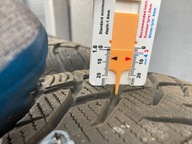 Opona zimowa Nokian Tyres WR SUV 4 255/55R19 111 V wzmocnienie (XL)