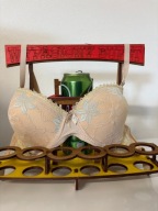 Wypasiony Bufet Stojak nosidło na piwo biustonoszem–gadżet prezent śmieszne