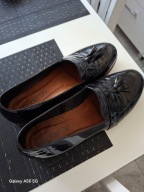 Damskie buty Lasocki skóra lakierowana 41