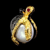 ŻÓŁW Z PERLA PRZYWIESZKA