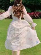 sukienka dopasowana falbanka księżniczka anime bufiasta kwiaty vintage doll