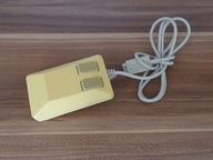 Oryginalna myszka do komputera Amiga.