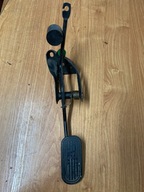 PEDAŁ GAZU PRZYSPIESZENIA TOYOTA YARIS I 1.0