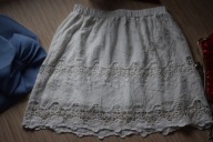 * JANINA *SPÓDNICA MINI BIAŁA Z KORONKĄ_36