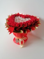 Bukiet serce 30 cm czerwone róże Rafaello Dzień Mamy Dzień kobiet Dla niej