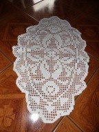 Owalna serweta szydełkowa - 45 cm x 70 cm