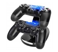 STACJA DOKUJĄCA PADÓW DO PS4 ŁADOWARKA 2 PADY