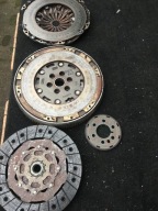 SPRZĘGŁO CITROEN OPEL 1.2THP DWUMASA DOCISK 9813700880 9813700980