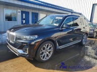 BMW X7 2021 BMW X7 XDRIVE40I 3.0 Benzyna 335KM