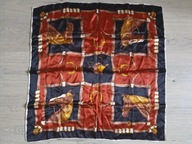 Śliczna chusta apaszka w piękne motywy końskie