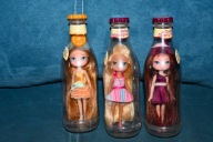 ZESTAW LALEK W BUTELKACH