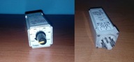 PRZEKAŹNIK CZASOWY TRB220-230VAC/DC 8A 0,2s -60min