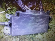 Puszka bezpieczników corolla e 21 1.8 skrzynka