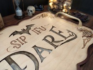 Taca do Serwowania z Czarnym Humorem na Halloween. Rękodzieło Goth