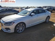 Volvo S90 2020 Volvo S90 T6 AWD Inscription 20.0 Benzyna 330KM