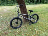 rower BMX - rama Wethepeople CrMo i zestaw części Colony