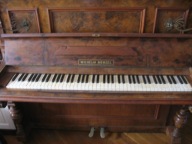 pianino wilhelm menzel XIX w berlin do renowacji