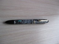 Stary pędzelek do czyszczenia optyki