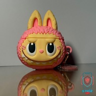 Etui AirPods 4 Lalka, Śliczne, Pełna ochrona, Antypoślizgowe, StróżGSM