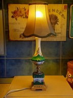 Stara lampka stołowa