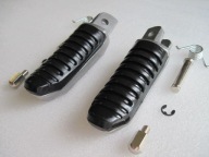 Podnóżki przód GSF 600/650/1250 Bandit,Vstrom 2SZT