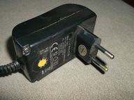 ZASILACZ REGULOWANY 1500mA VIVANCO PAU1501 3V-4,5V-5V-6V-7V-9V-12V 1500mA