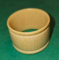 serwetnik - pierścień, kość, IXX/XX w. 33,5