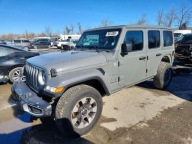 Jeep Wrangler 3.6 V6 284 KM, 4x4, Sahara, skora, mala szkoda 3.6 Benzyna