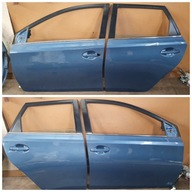 AURIS II kombi drzwi prawe lewe prawy lewy przód tył przednie tylne 8u6