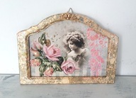 zawieszka vintage - dziewczynka z różami